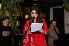 В Баку презентована книга Бахруза Нифталиева "Письма Богу", вызвавшая большой интерес (ФОТО)