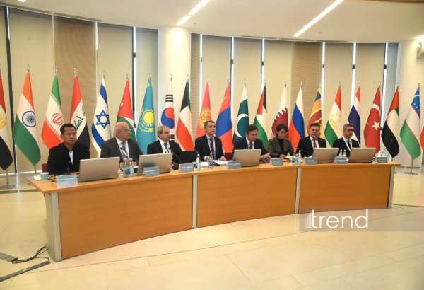 В Баку проходит международная конференция на тему "Роль университетов в сфере "зеленой" энергии и устойчивости" (ФОТО)