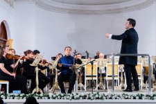 Где время замерло и растворилось в шквале чувств - так началась зима в Баку (ФОТО)