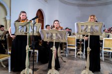 Где время замерло и растворилось в шквале чувств - так началась зима в Баку (ФОТО)