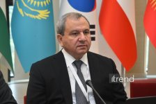 В Баку проходит международная конференция на тему "Роль университетов в сфере "зеленой" энергии и устойчивости" (ФОТО)