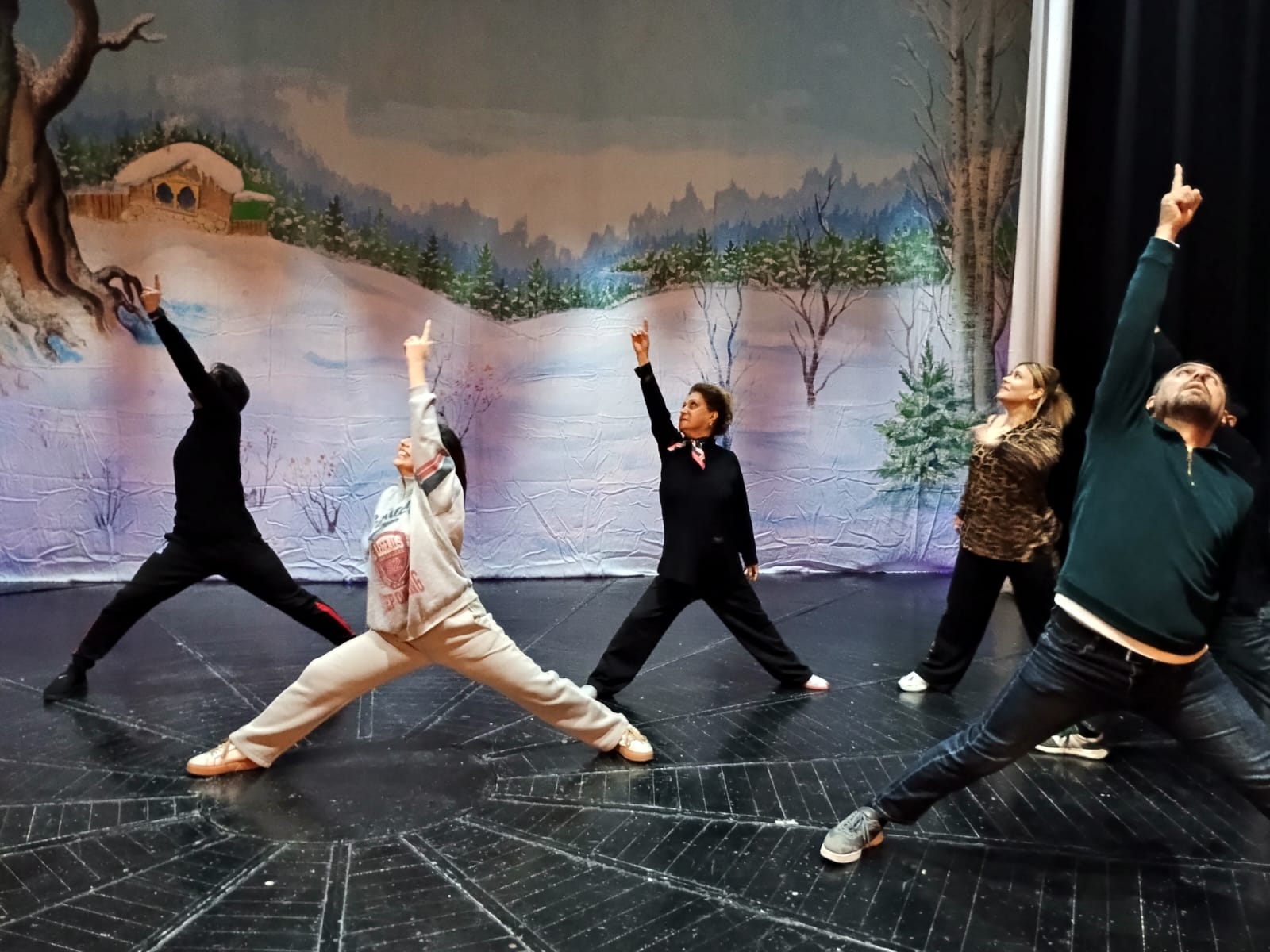 В Мингячевире прошел мастер-класс по профессиональному театральному искусству (ФОТО)