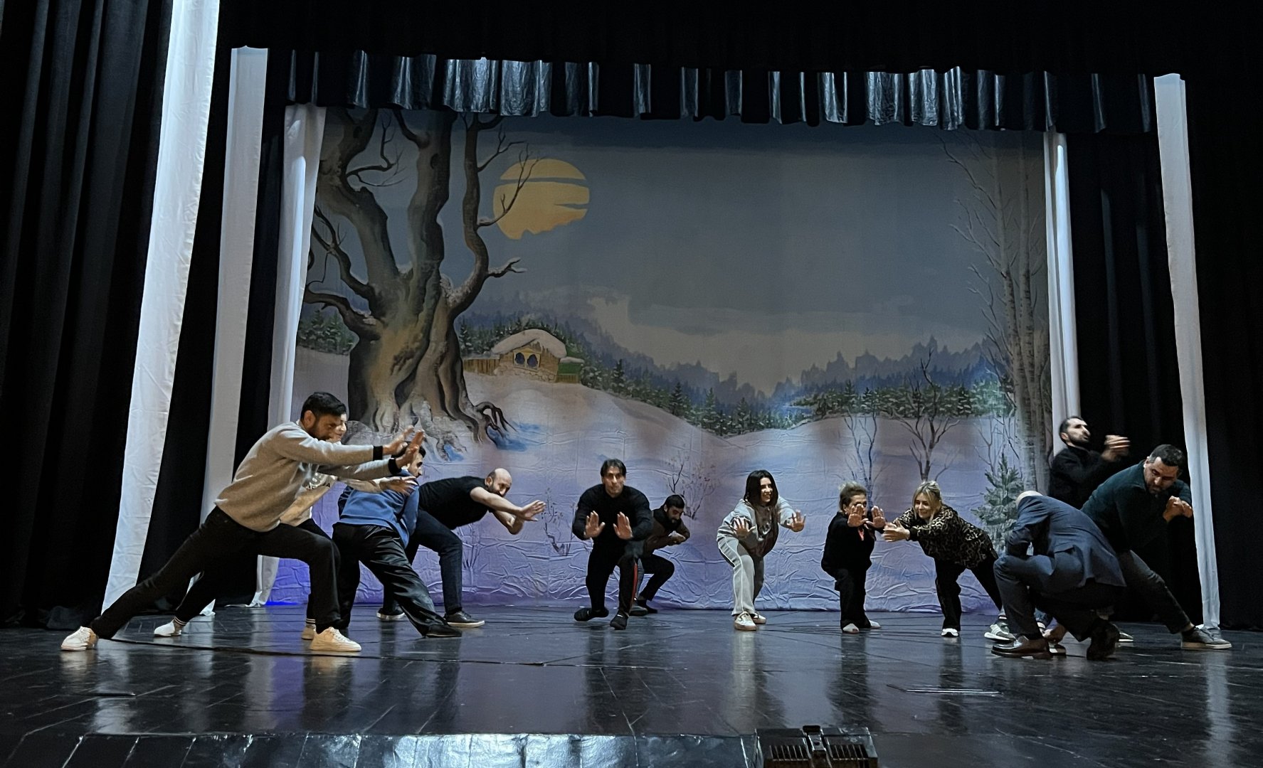 В Мингячевире прошел мастер-класс по профессиональному театральному искусству (ФОТО)