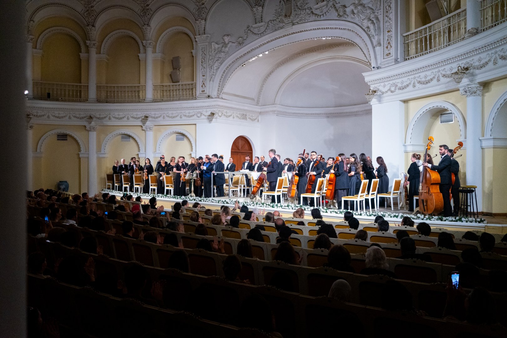 Где время замерло и растворилось в шквале чувств - так началась зима в Баку (ФОТО)
