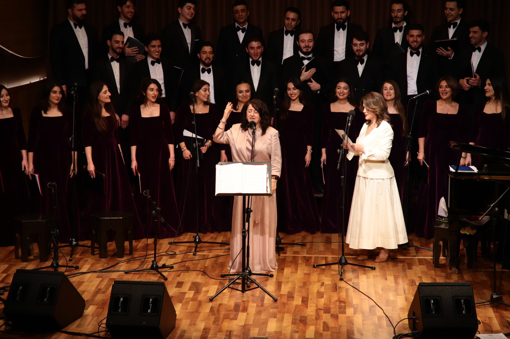 Счастлив я с тобой на свете: представлена литературно-музыкальная программа к 100-летию Бахтияра Вахабзаде (ФОТО)