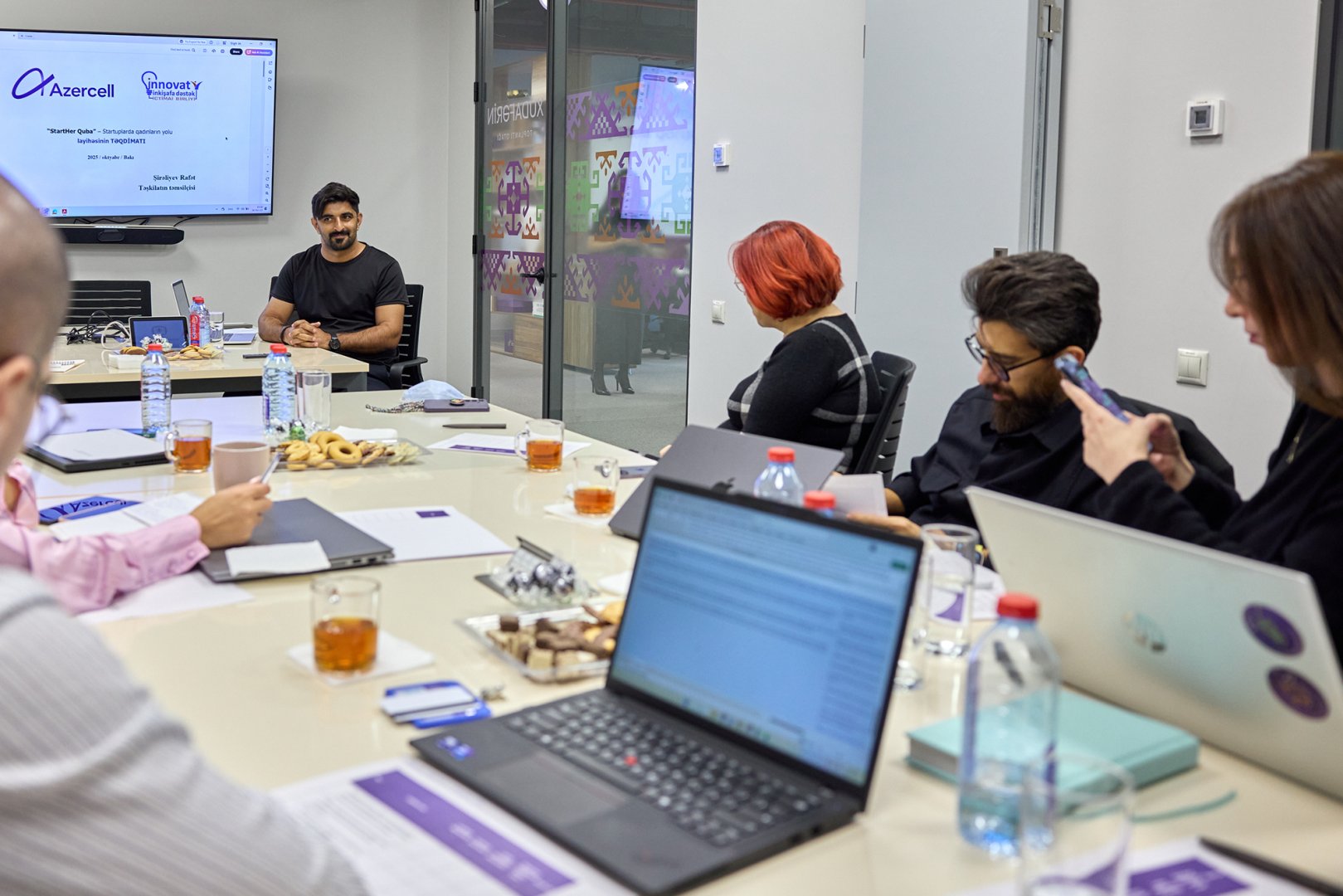 ООО «Azercell Telecom» продолжает реализацию инициатив, направленных на поддержку женщин (ФОТО)