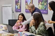 ООО «Azercell Telecom» продолжает реализацию инициатив, направленных на поддержку женщин (ФОТО)