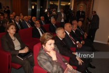 Xalq Bank провел торжественную презентацию издания, посвященного выдающемуся художнику XIX века Мирзе Гадиму Иревани (ФОТО)