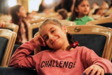 Воспитанники детского дома стали гостями азербайджанского театра (ФОТО)