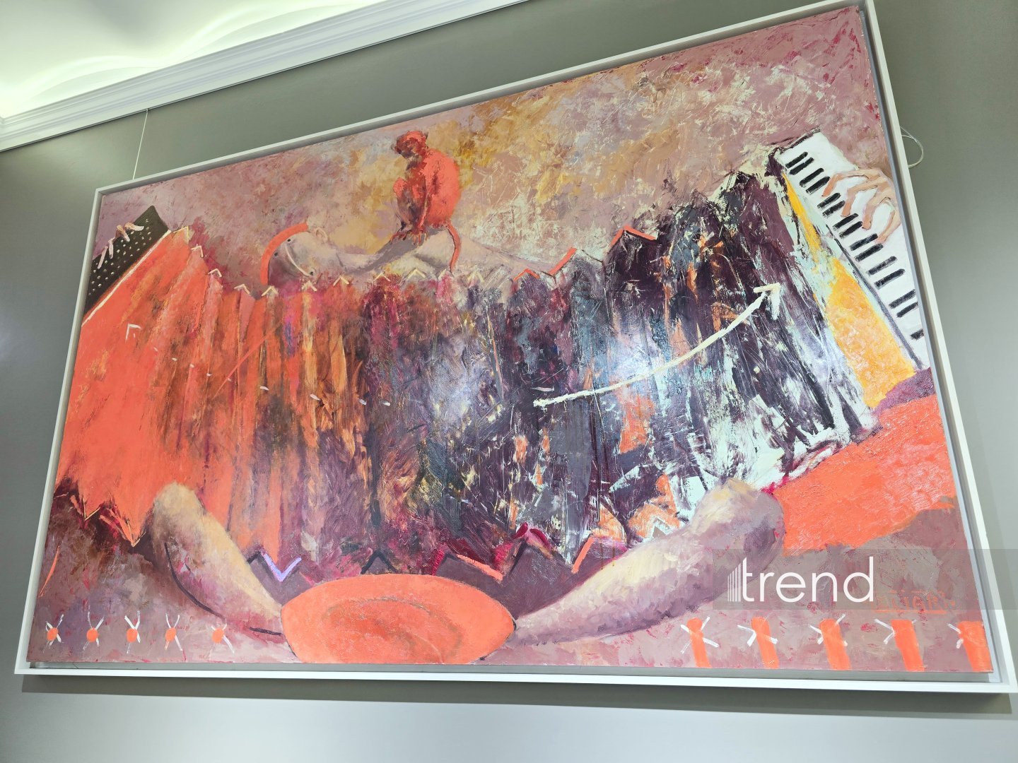 Путешествие по Buta Gallery – первое в Баку пространство клубной галереи национального искусства (ФОТО)