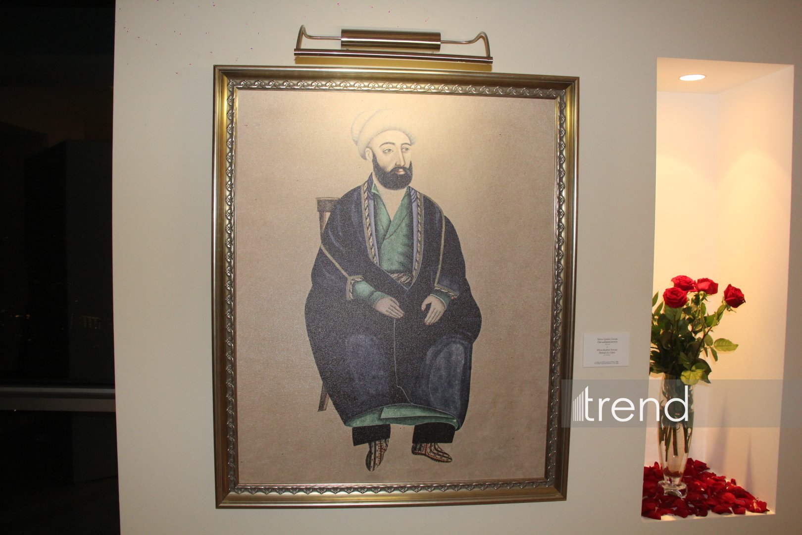 Xalq Bank провел торжественную презентацию издания, посвященного выдающемуся художнику XIX века Мирзе Гадиму Иревани (ФОТО)