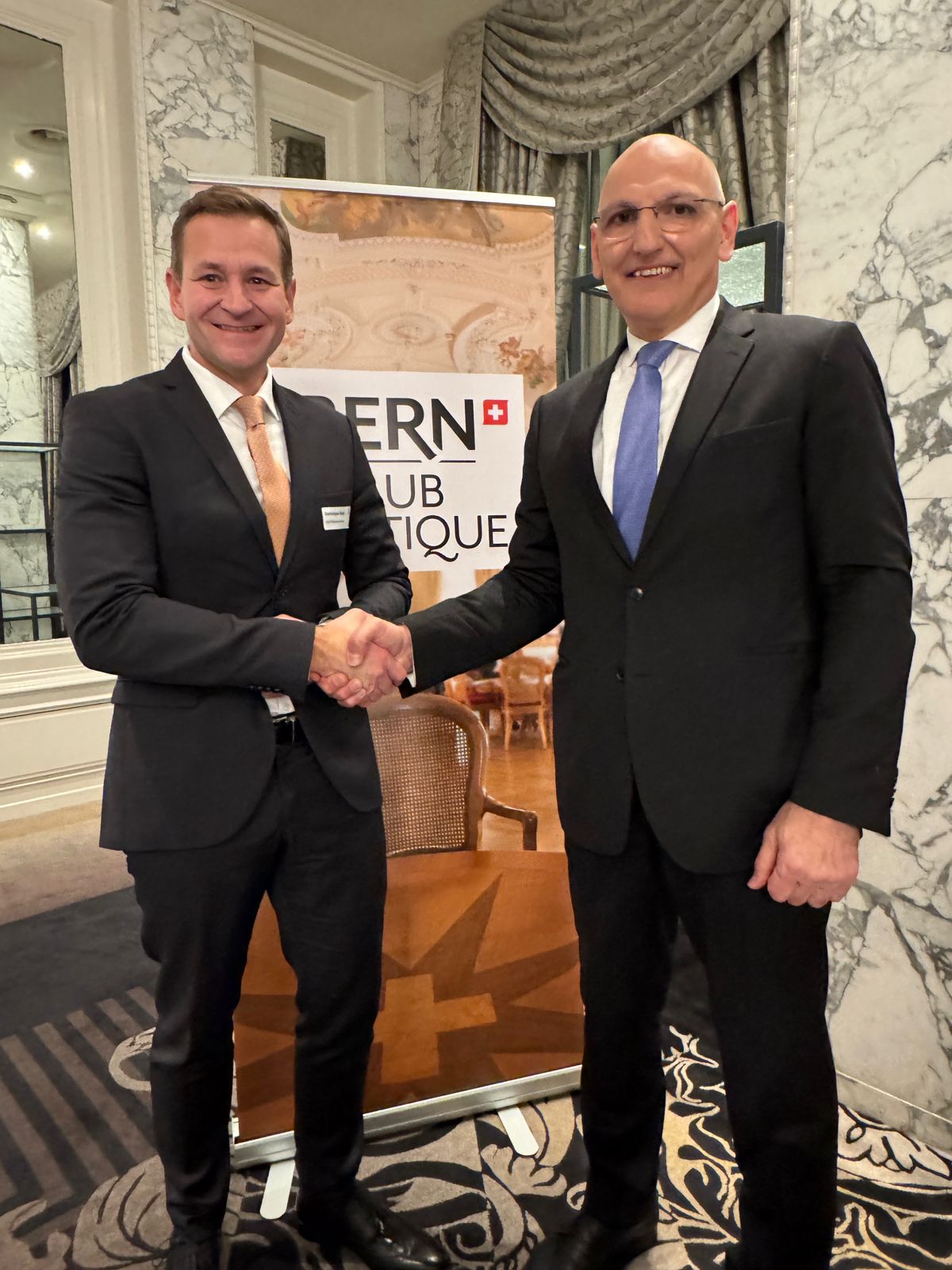 Эльчин Амирбеков провел встречи в Берне (ФОТО)