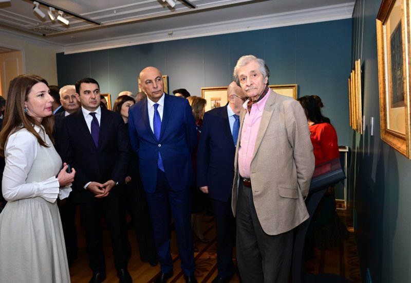 В Баку состоялось торжественное открытие экспозиции "Мирза Гадим Иревани: 200-летняя летопись искусства" (ФОТО)