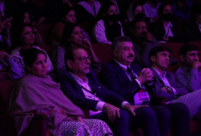 Азербайджанский спектакль "Книга моей матери" на английском языке вызвал большой резонанс в Пакистане (ФОТО)