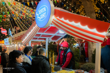 Ярмарка "Холодные руки, горячее сердце" в Баку впервые представлена в цирковой тематике и превращает Площадь Фонтанов в уникальное пространство (ФОТО)