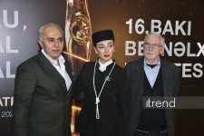 Состоялось торжественное открытие XVI Бакинского международного кинофестиваля - 78 фильмов из 34 стран (ФОТО)