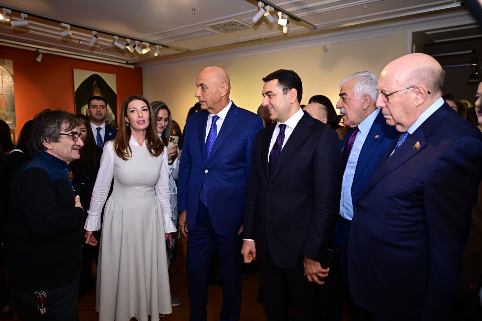 В Баку состоялось торжественное открытие экспозиции "Мирза Гадим Иревани: 200-летняя летопись искусства" (ФОТО)