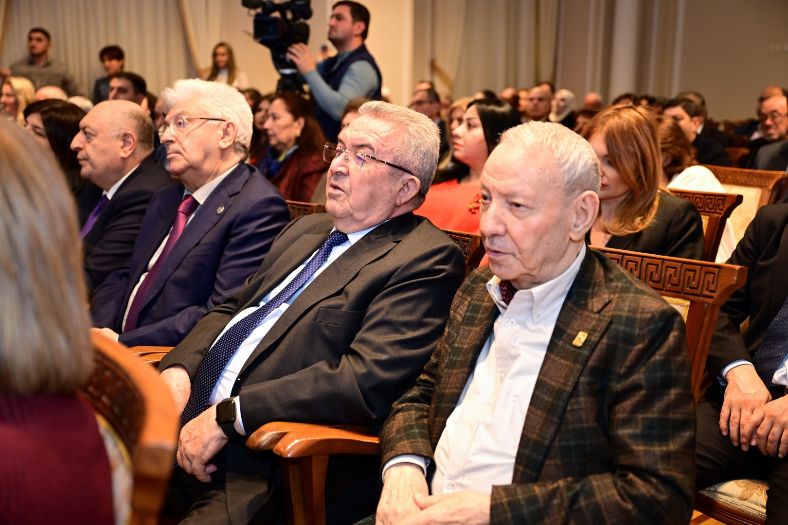 В Баку состоялось торжественное открытие экспозиции "Мирза Гадим Иревани: 200-летняя летопись искусства" (ФОТО)