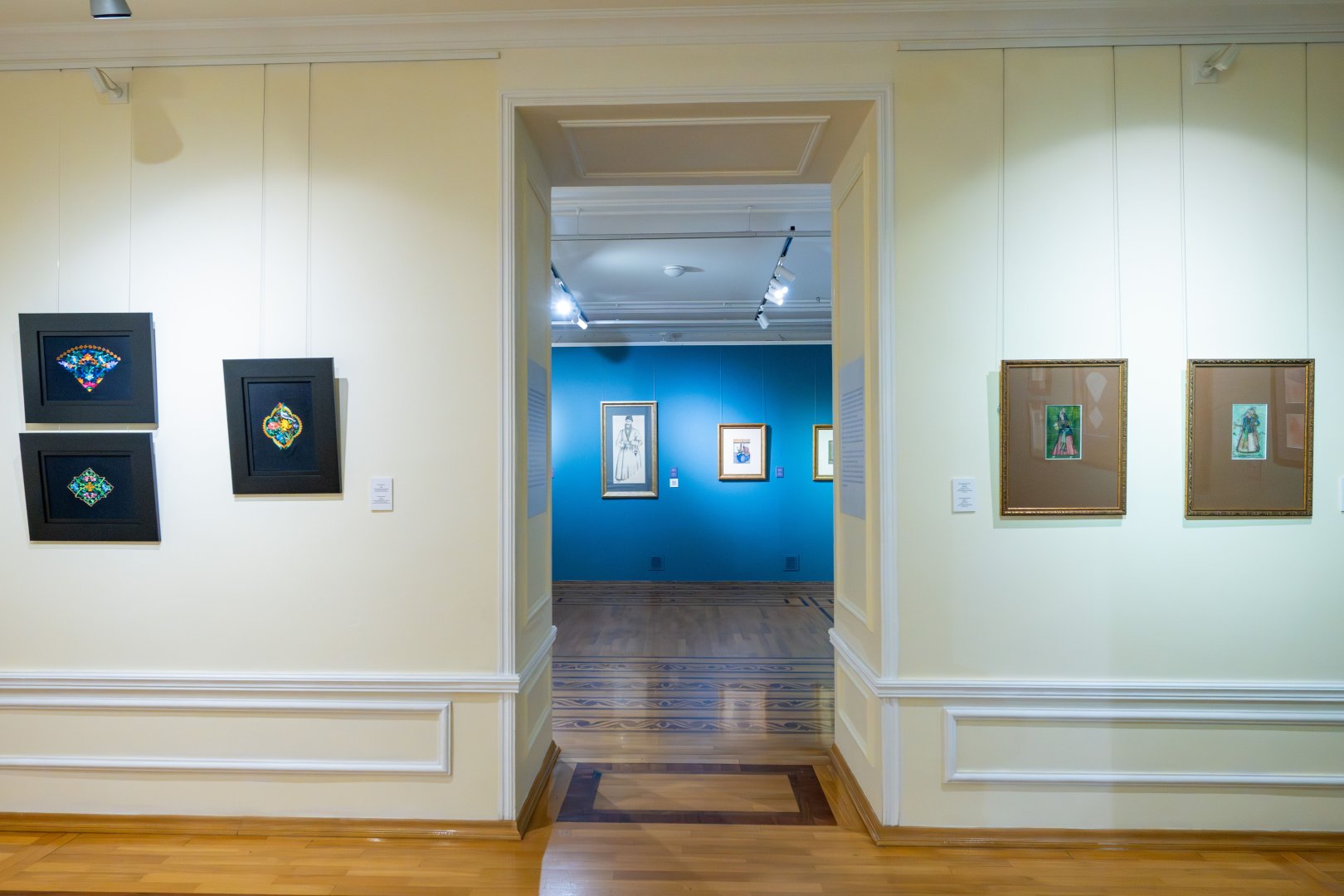 В Баку состоялось торжественное открытие экспозиции "Мирза Гадим Иревани: 200-летняя летопись искусства" (ФОТО)