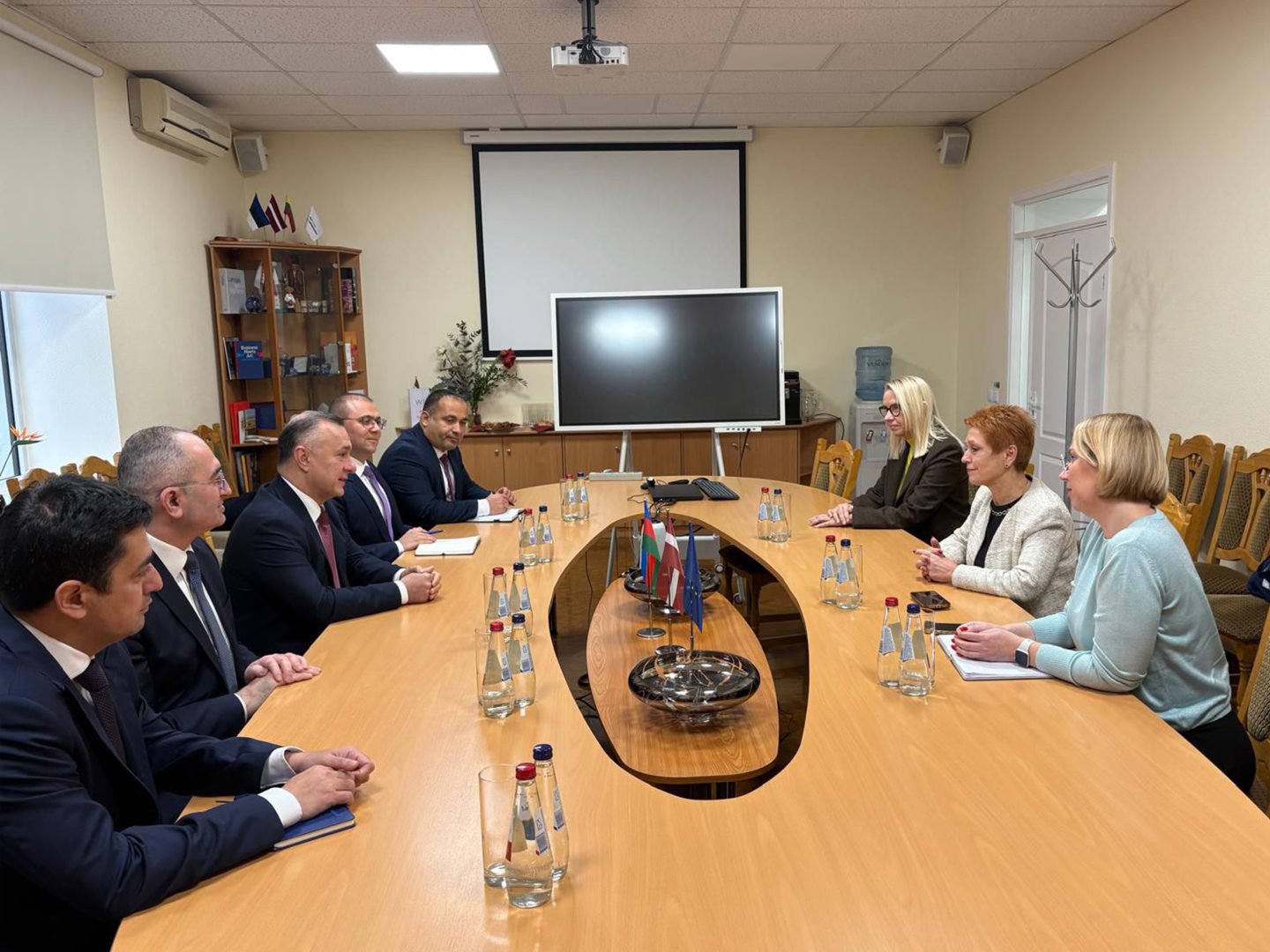 Делегация Минздрава Азербайджана ознакомилась с деятельностью медучреждений и университетов Латвии (ФОТО)