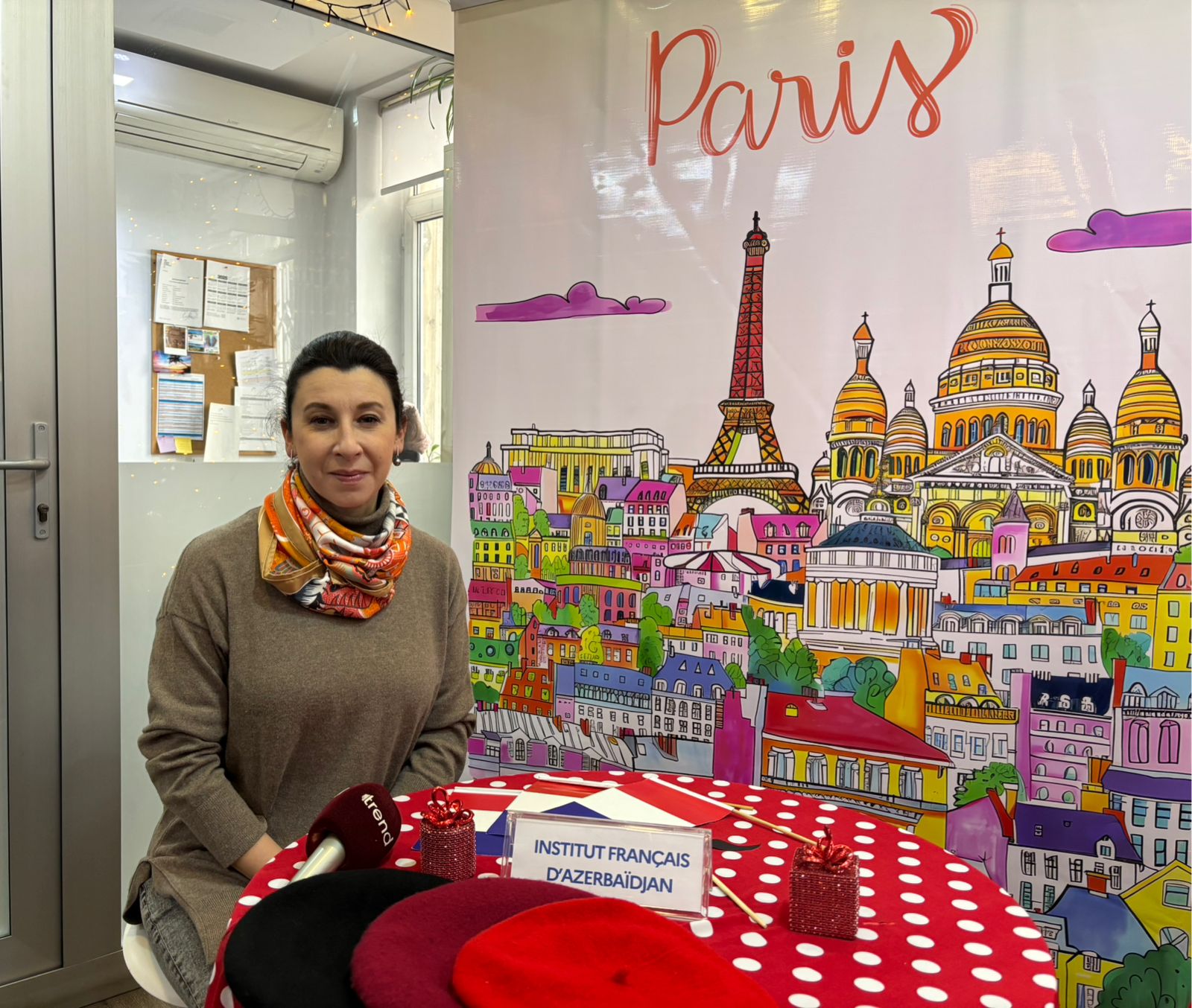 Мы стараемся расширить количество изучающих французский язык - Софи Лагут