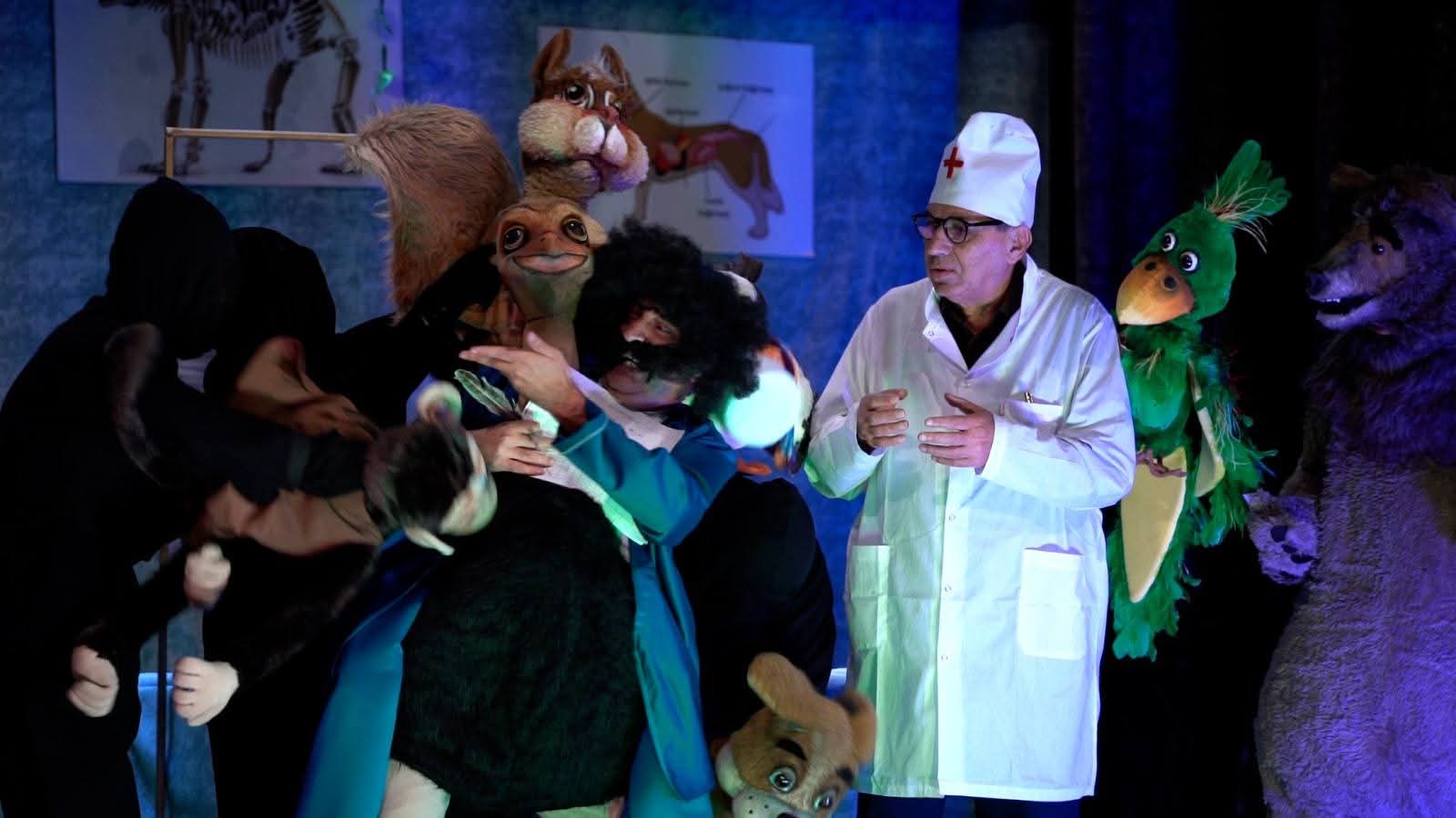 Заслуженный артист Азербайджана Рахман Рахманов стал ветеринаром в Африке (ФОТО)