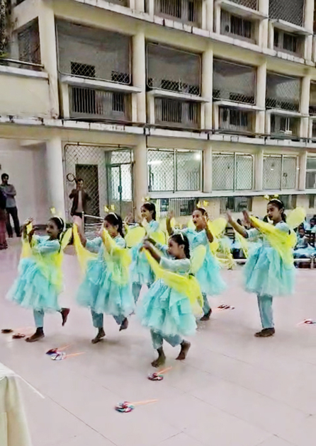 Вице-президент Фонда Гейдара Алиева Лейла Алиева и руководитель Баку Медиа Центра Арзу Алиева посетили детский дом в Дакке (ФОТО)