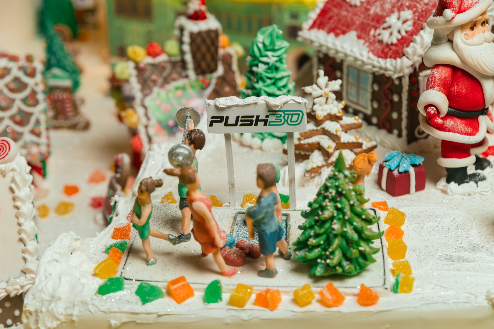 Состоялось официальное открытие выставки "Winter in Azerbaijan" от Издательского дома NARGIS (ФОТО)