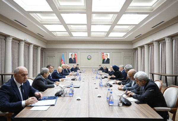 Шахин Мустафаев провел обсуждения с министром иностранных дел Ирана