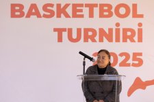 В Дашкесане прошел баскетбольный турнир среди школьников (FOTO)