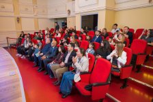 Мечта начинается с истории: AZAL выпустил книгу для детей (ФОТО)