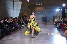 Красочное дефиле Oriental Fashion Show украсило Бакинскую Творческую неделю - 2025" (ФОТО)