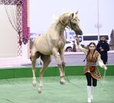 Вице-президент Фонда Гейдара Алиева Лейла Алиева приняла участие в выставке, посвященной национальной кухне Туркменистана (ФОТО)