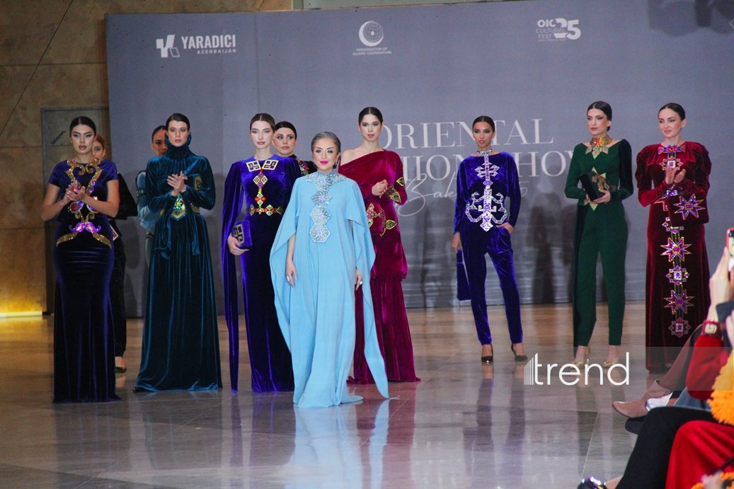 Красочное дефиле Oriental Fashion Show украсило Бакинскую Творческую неделю - 2025" (ФОТО)