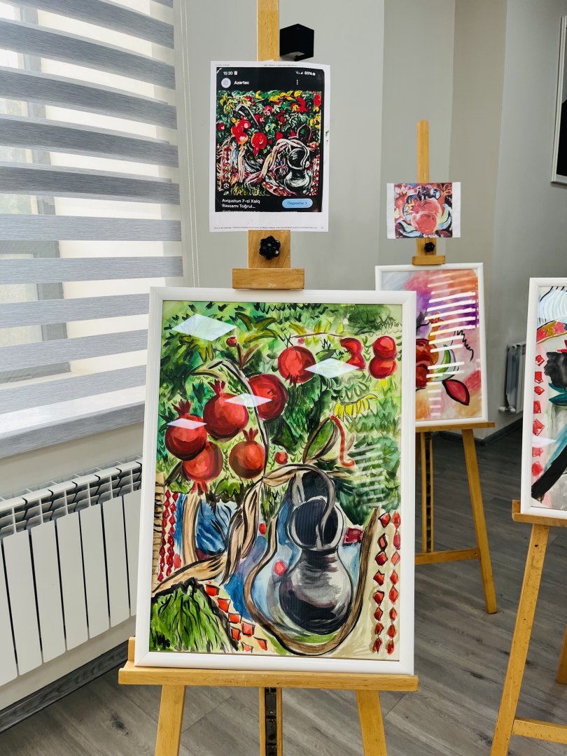 Творчество Тогрула Нариманбекова глазами детей - в Баку прибыла дочь художника (ФОТО)