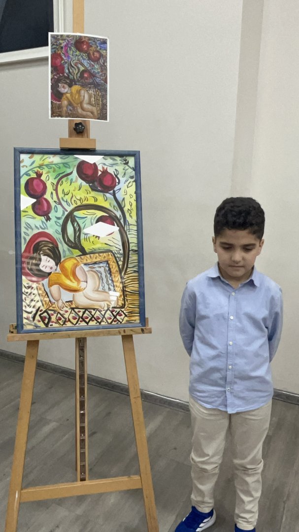 Творчество Тогрула Нариманбекова глазами детей - в Баку прибыла дочь художника (ФОТО)