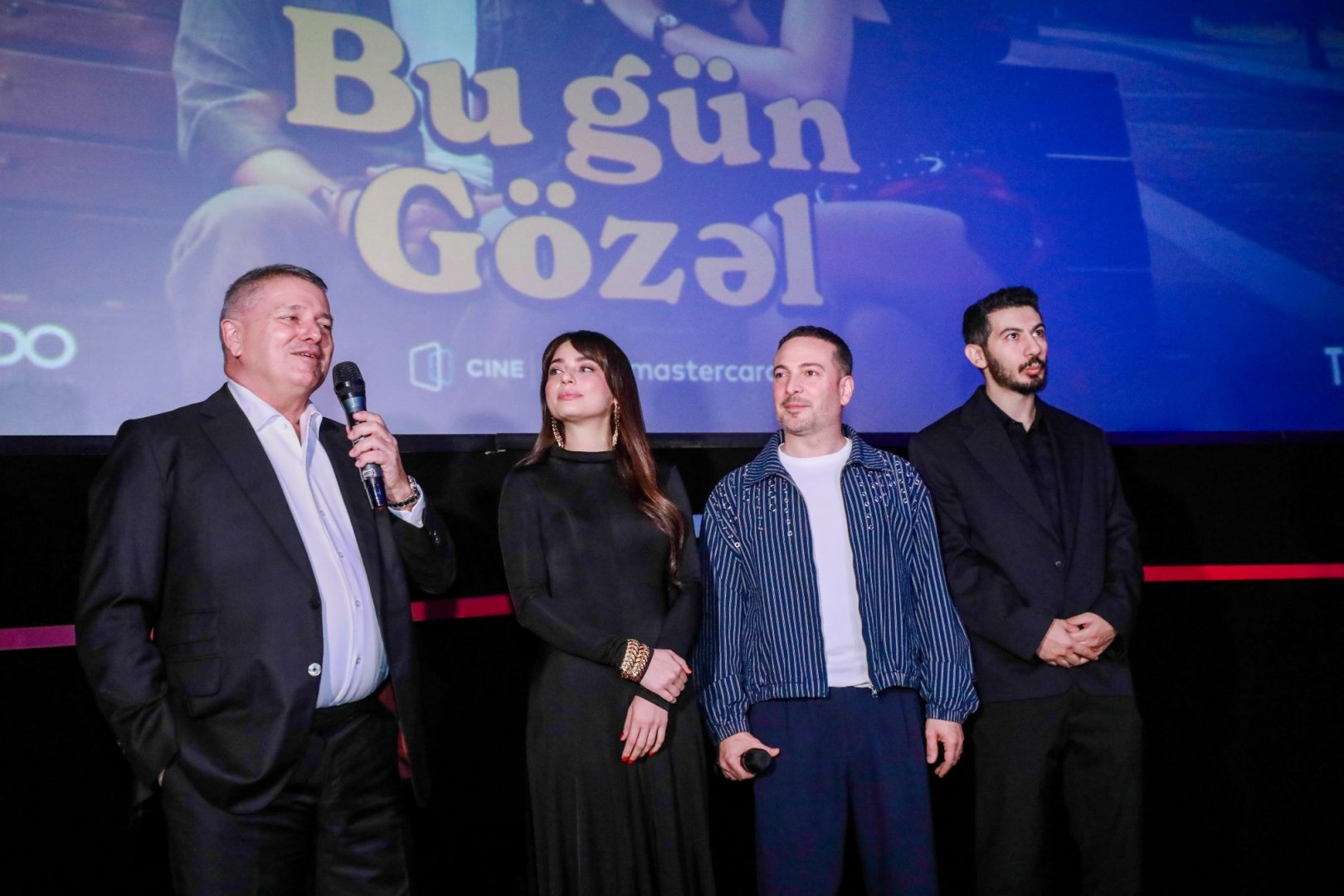 В Баку прошел гала-вечер фильма "Bugün Güzel" с участием турецких звезд (ВИДЕО, ФОТО)