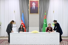 Подписан Меморандум о взаимопонимании между Фондом Гейдара Алиева и Благотворительным фондом по оказанию помощи нуждающимся в опеке детям (ФОТО)