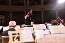 Зрители погрузились в атмосферу мечтательности, или "Послеполуденный отдых фавна" в Баку (ФОТО)