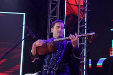 Заслуженный артист Азербайджана Сахиб Пашазаде удостоен почётной медали в Пакистане (ФОТО)