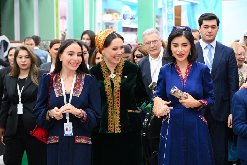 Вице-президент Фонда Гейдара Алиева Лейла Алиева приняла участие в международной конференции в Туркменистане (ФОТО)