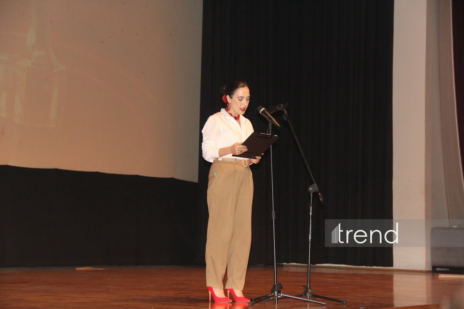 Состоялась церемония награждения победителей XVI Бакинского международного кинофестиваля (ФОТО)