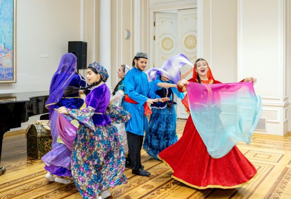 Как в Баку, вопреки устоявшимся традициям, любовь победила запреты (ФОТО)