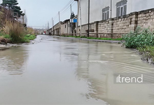 Коммунальные службы Баку работают в усиленном режиме