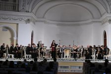 В Баку состоялся торжественный вечер, посвященный 150-летию выдающегося государственного деятеля Фатали хана Хойского (ФОТО)