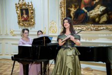 Азербайджанской музей в ауре классической музыки – душевный отдых среди картин (ФОТО)