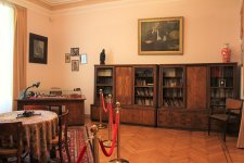 Дом-музей Самеда Вургуна, открытый по инициативе великого лидера Гейдара Алиева, отметил 50-летие (ФОТО)