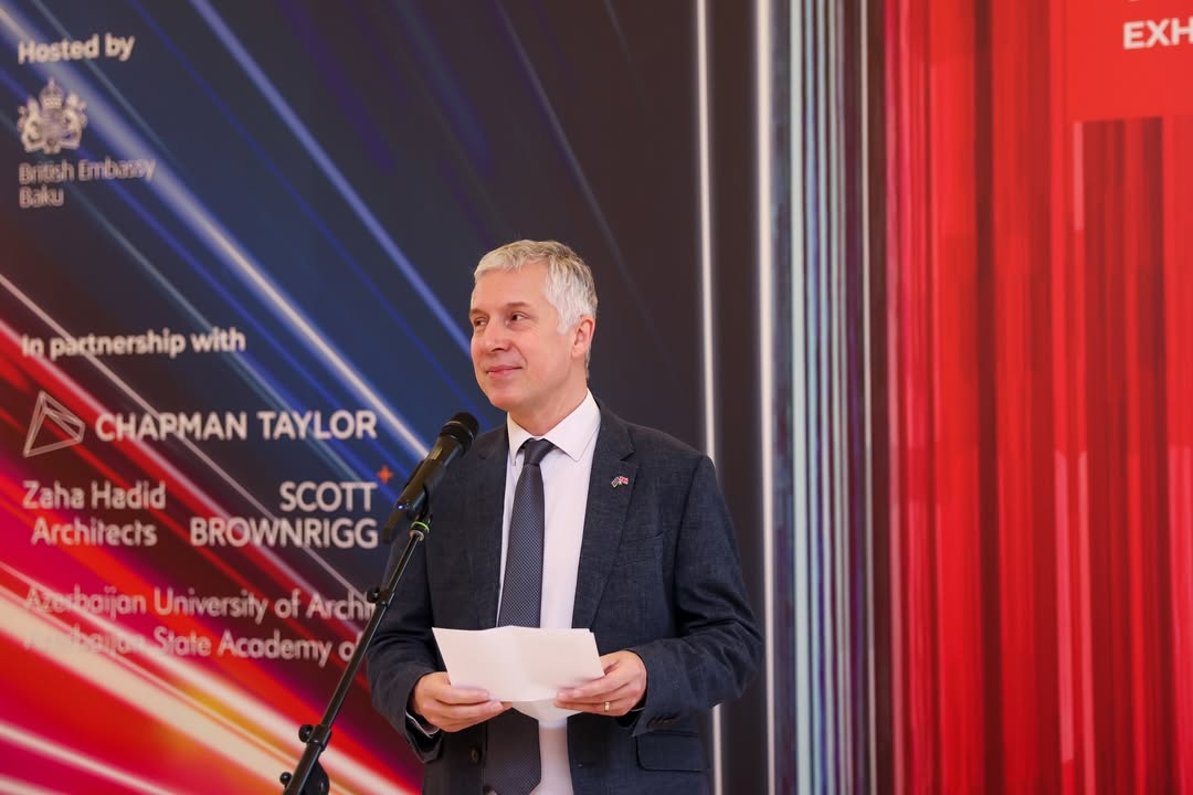 Посольство Великобритании в Баку наградило победительниц Women in Architecture Competition (ФОТО)