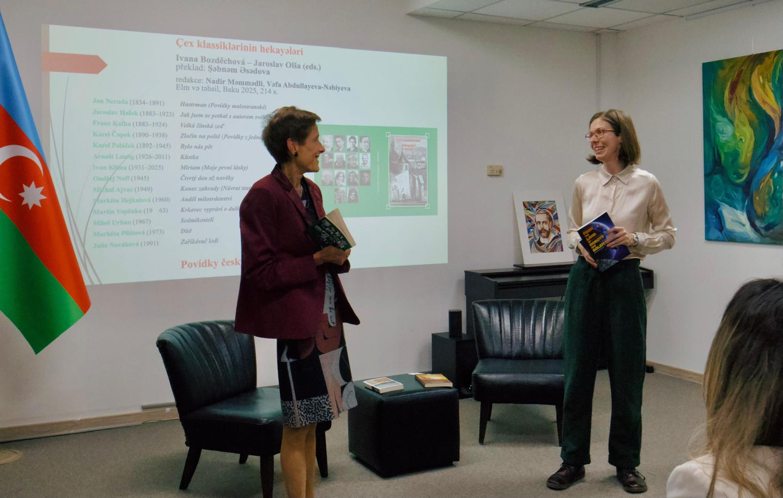 В Праге состоялась презентация антологии чешской классики в переводе на азербайджанский язык (ФОТО)