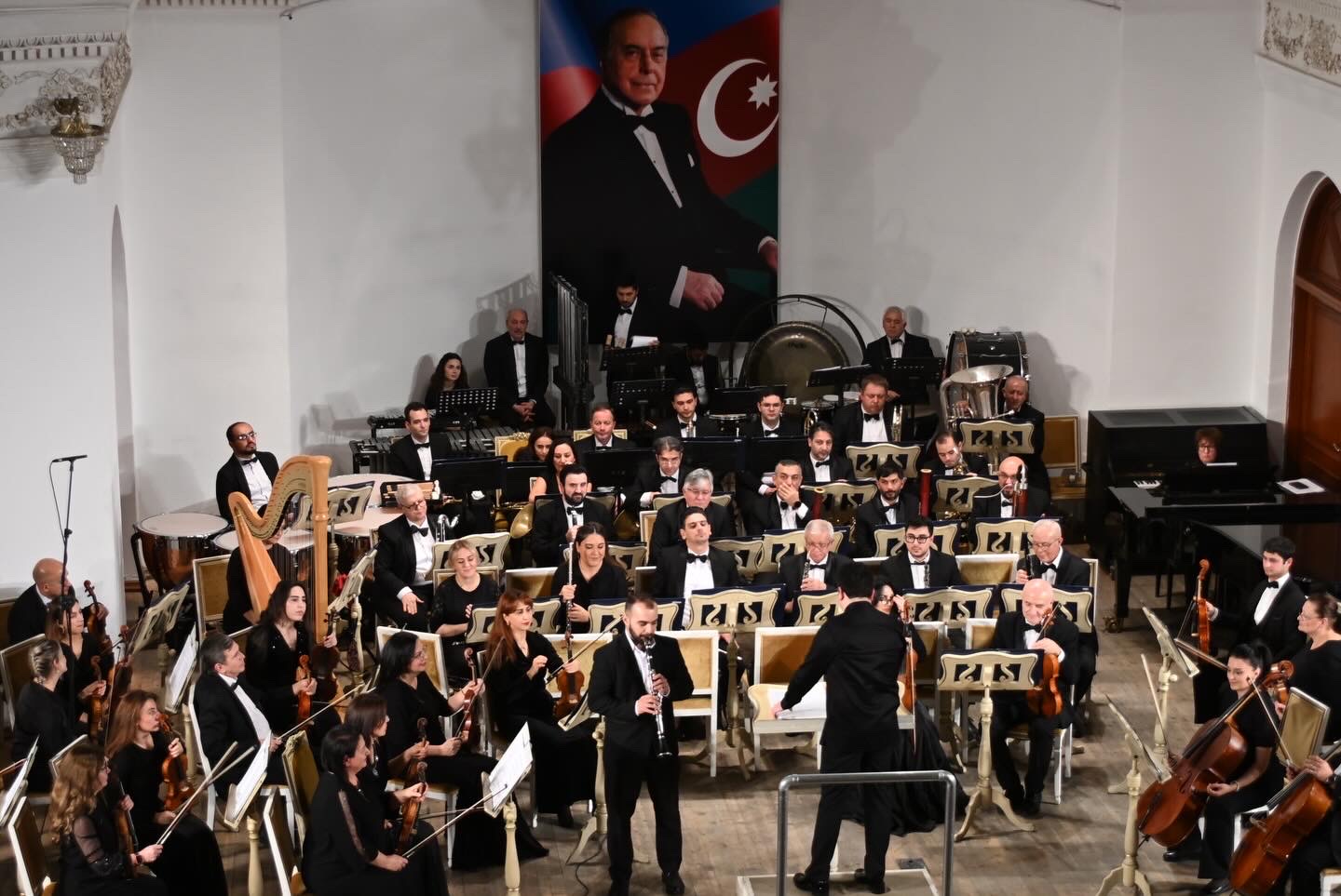 В Филармонии состоялся вечер, посвященный светлой памяти общенационального лидера Гейдара Алиева (ФОТО)